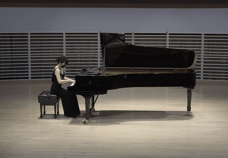 Euna Kim playing piano