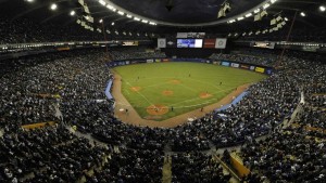 Over 46,000 fans flocked to Olympic Stadium to see the Blue Jays play the Reds in a preseason matchup last year. Source: http://www.foxsports.com/mlb/story/fans-pack-montreal-stadium-to-watch-cincinnati-reds-top-toronto-blue-jays-040315