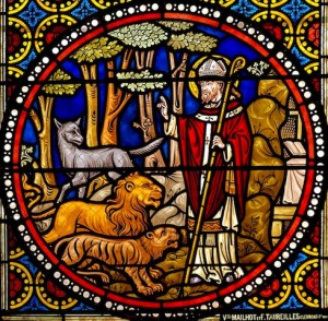 stained-glass-63204_640.jpg