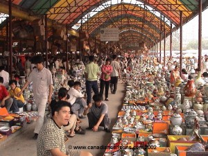 Panjiayuan market (dirty market)