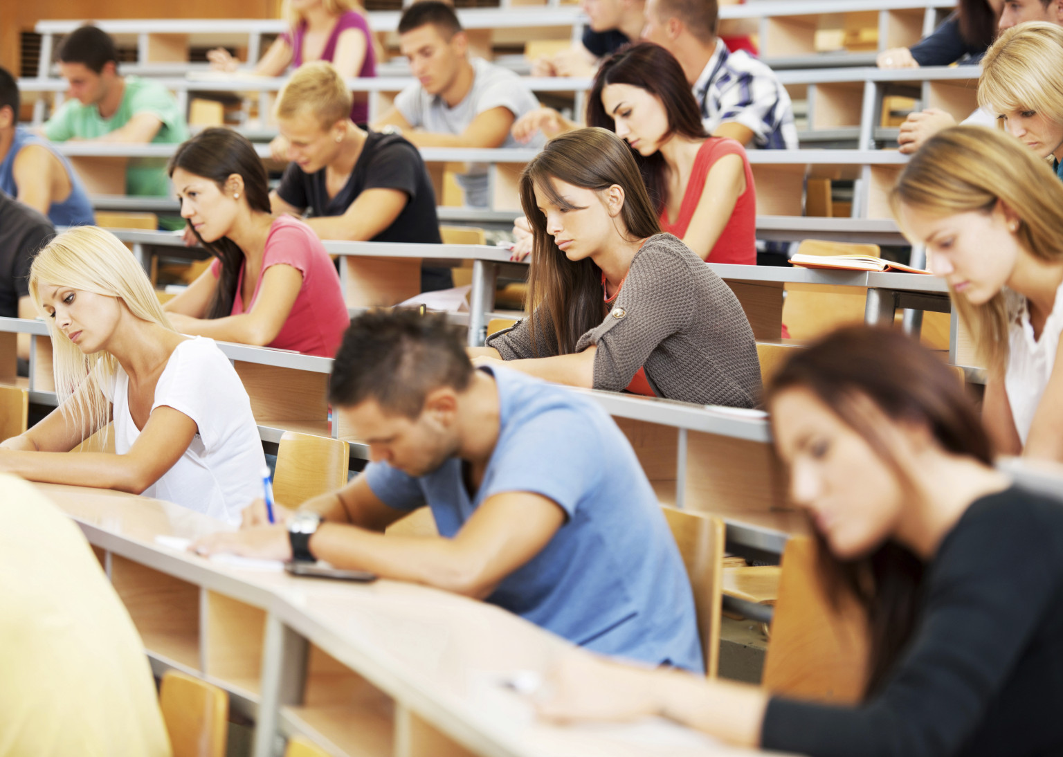 Does class time affect student performance?
