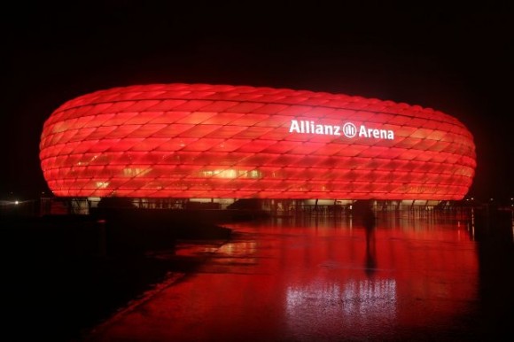 Allianz-Arena-Bayern-Munich-Colours