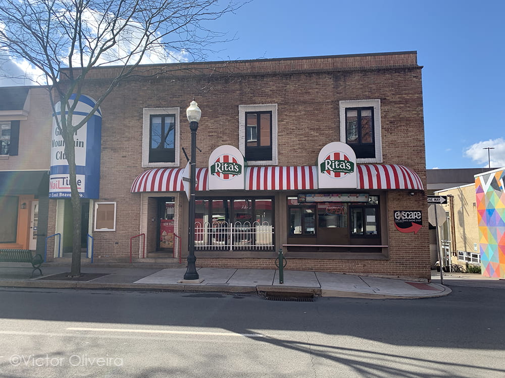 Rita's on College Ave, picture from april 27 2020