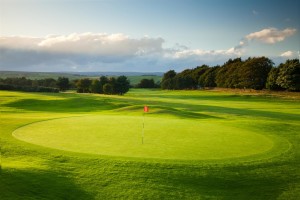 hallamshire-golf-club-18th-green